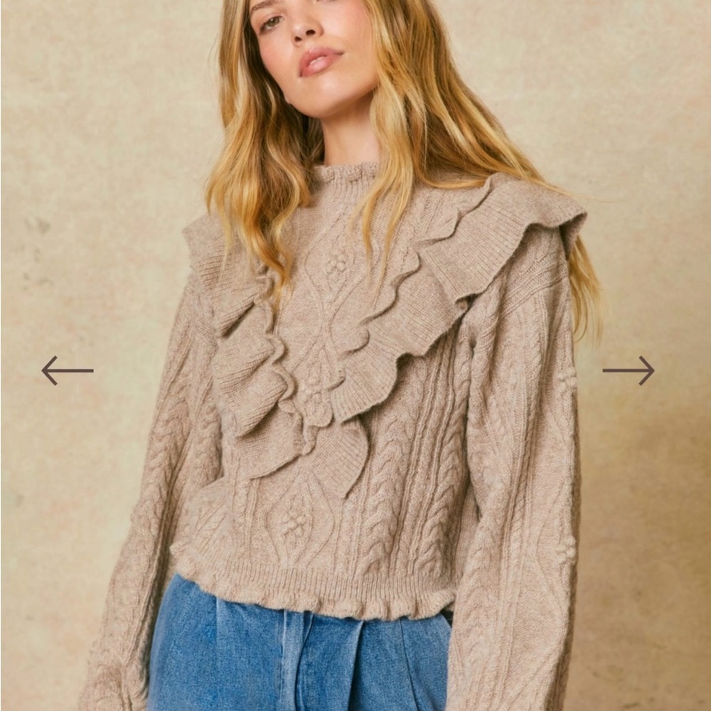 Christy Dawn Nica %100 Baby Alpaca
sweater in moonstone size M